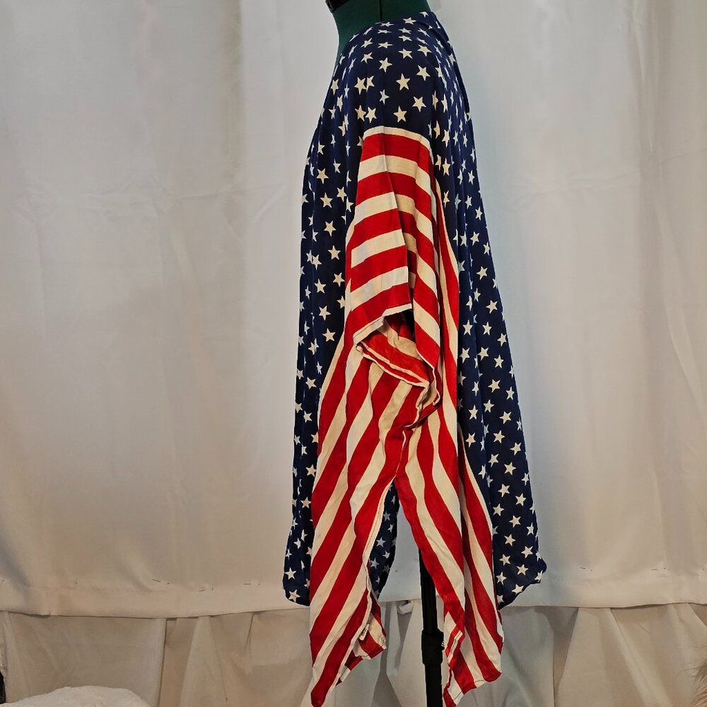 Shore Drive Patriotic Swim Cover‑Up – NWT - Picture 2 of 5